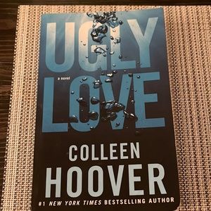 Ugly Love by Colleen Hoover